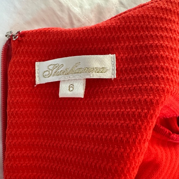 Shoshanna Bright Red Midi Sheath Dress with 3/4 sleeves - Size 6 - Picture 5 of 5